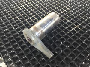 Liebherr Pin 100x268x223